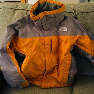 Boys size Medium North Face ski coat